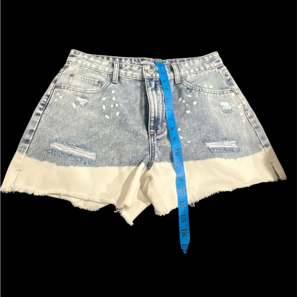 NOBO Blue and Cream Jean Shorts Two-Tone Design - Picture 6 of 6